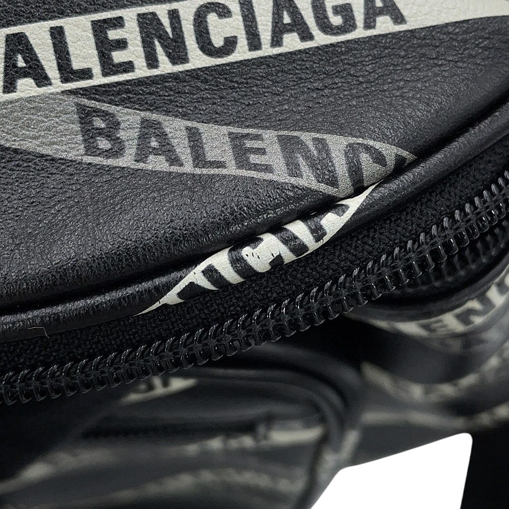 Balenciaga Belt Bag Explorer Leather Black — view 7