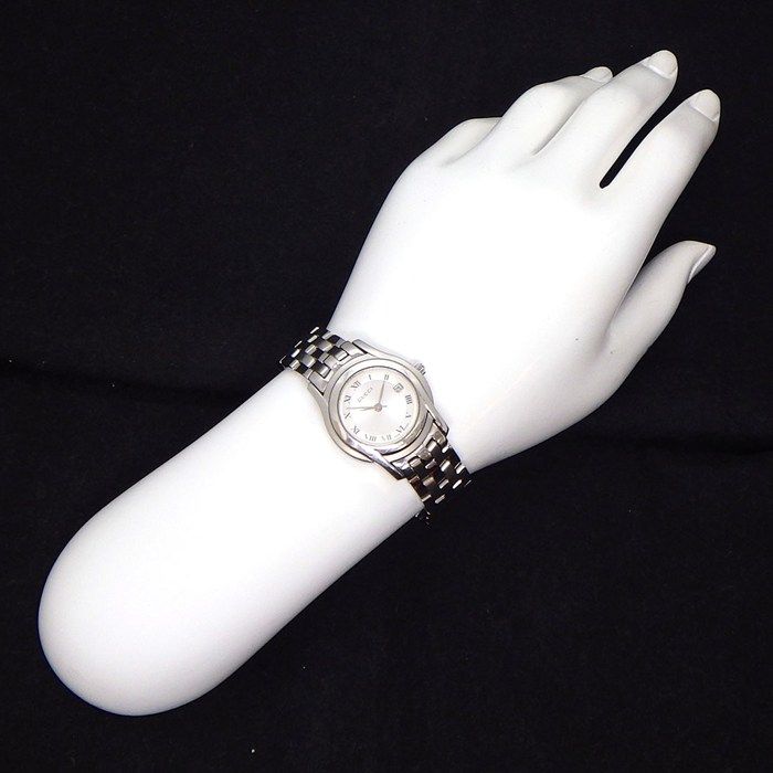 Gucci Watch Class Silver Dial Roman Index Date SS Quartz Analog — view 7