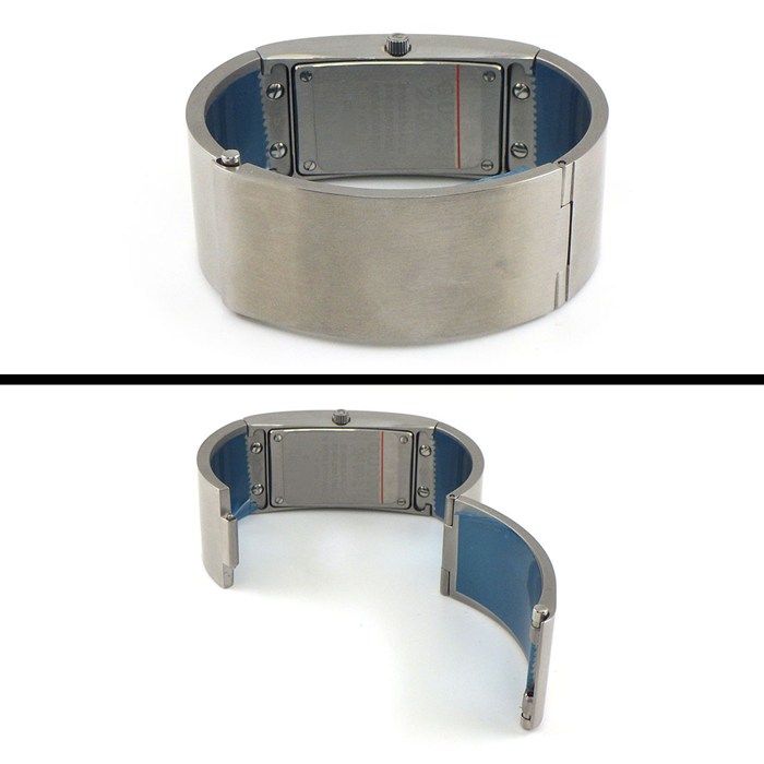 Gucci Watch Bangle Black Dial Satin SS Quartz Analog — view 3