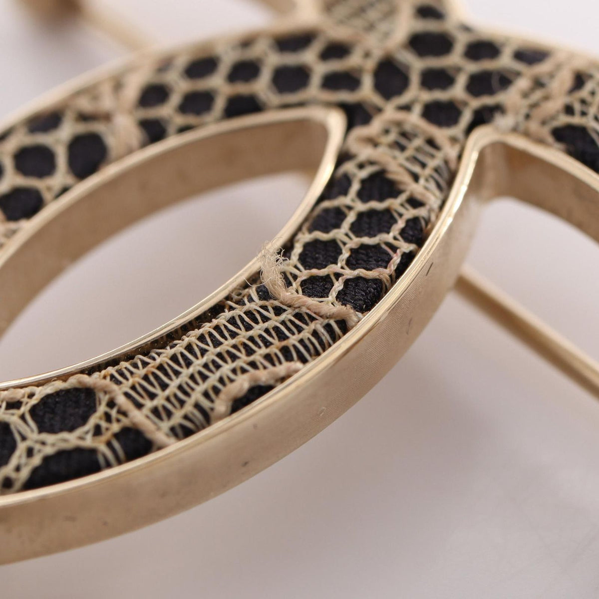 Chanel Brooch CC Logo Lace — view 5