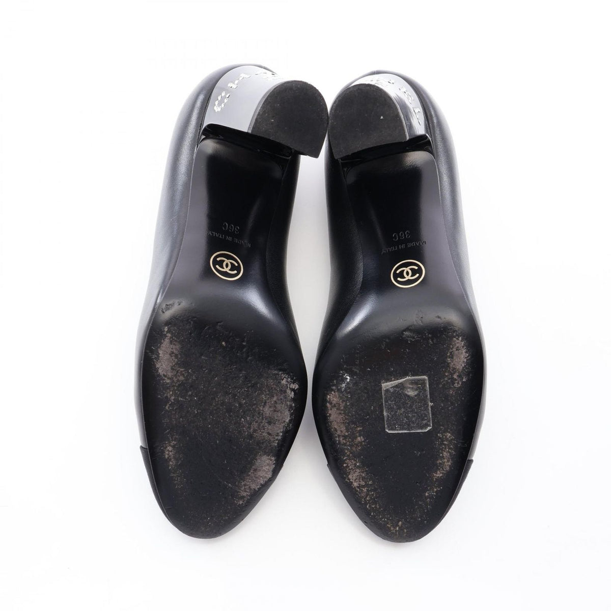 Chanel Pumps CC Logo Leather Heels — view 4