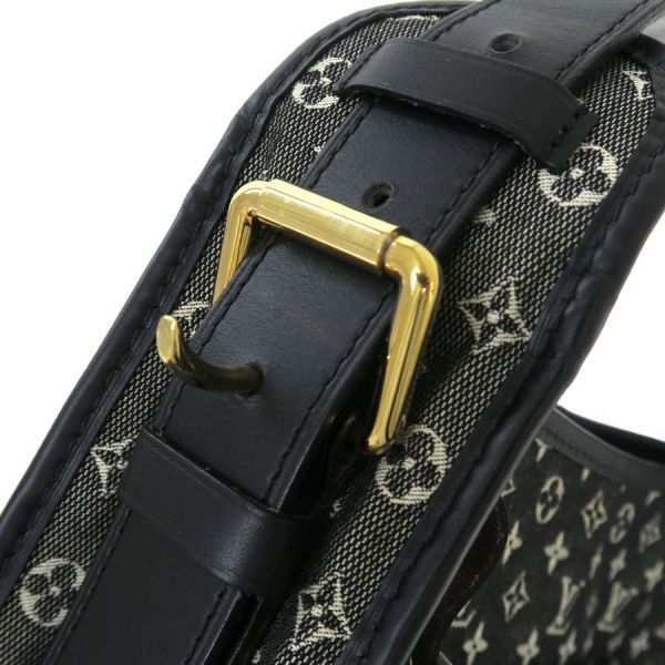 Louis Vuitton Monogram Mini Besace Marie Kate Shoulder Bag — view 8