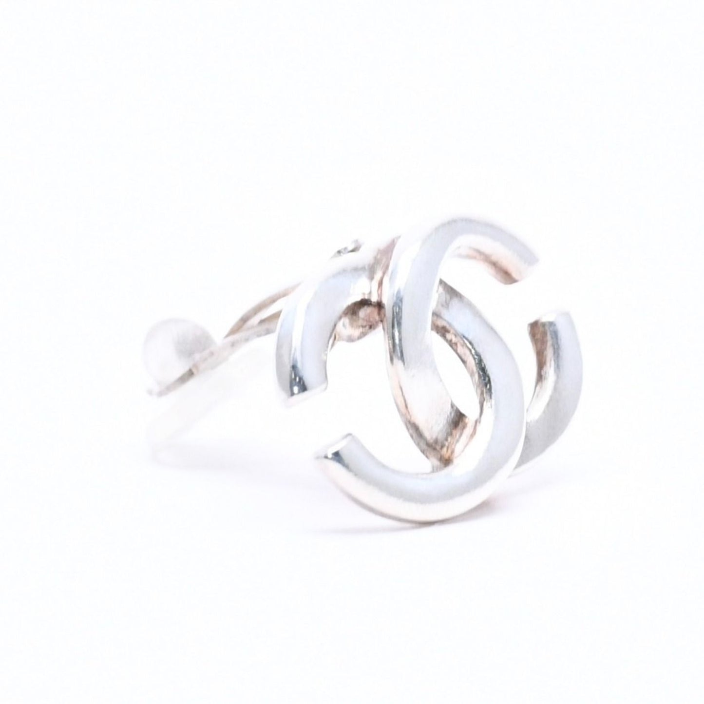 Chanel Vintage CC Logo Earrings 01 Metal Silver — view 3