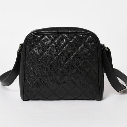 Chanel Shoulder Bag CC Logo Caviar Leather Black Silver — view 2