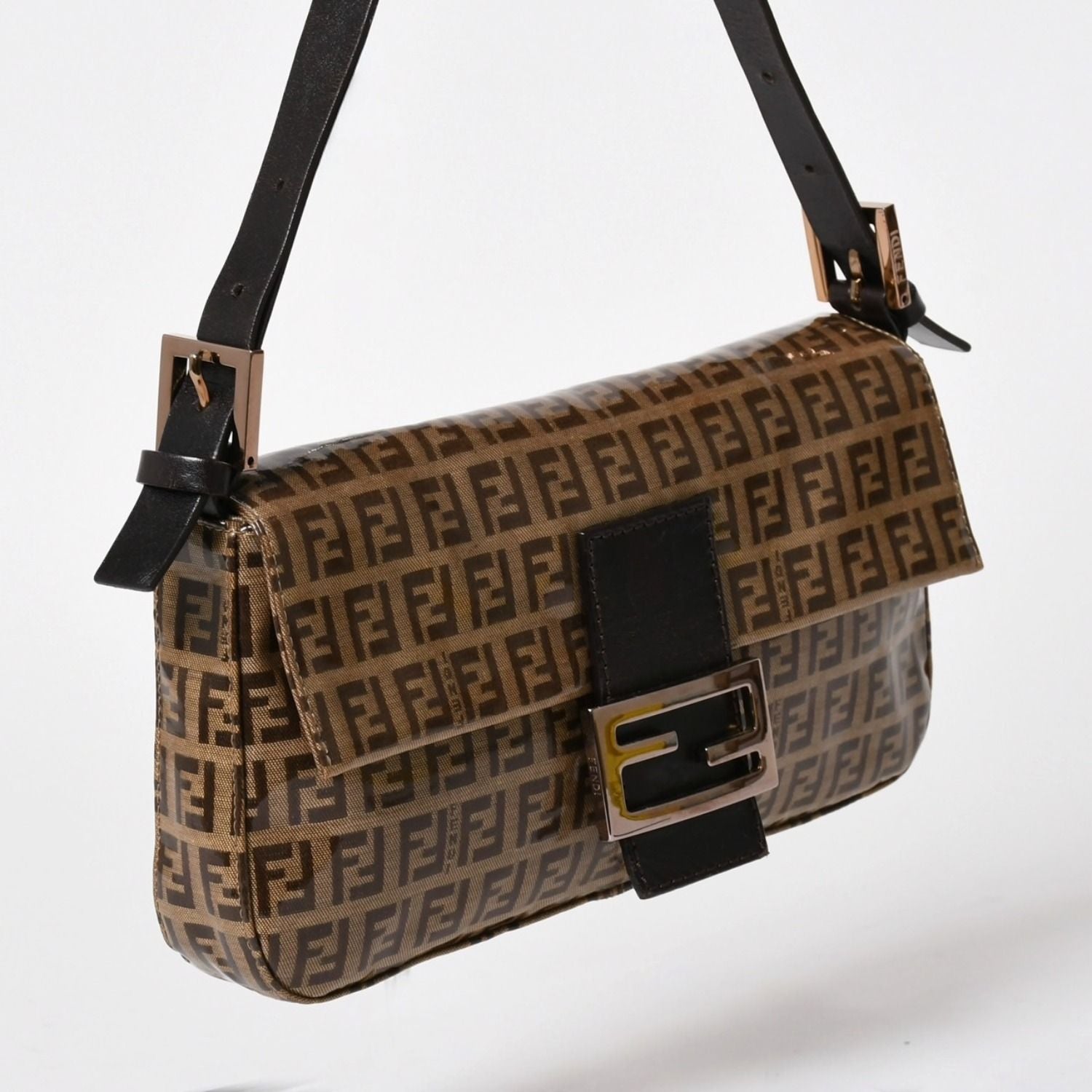 Fendi Mamma Baguette Bag Zucchino Vinyl Brown Blanc — view 3