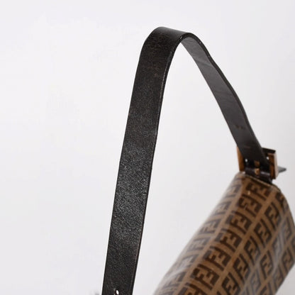 Fendi Mamma Baguette Bag Zucchino Vinyl Brown Blanc — view 4