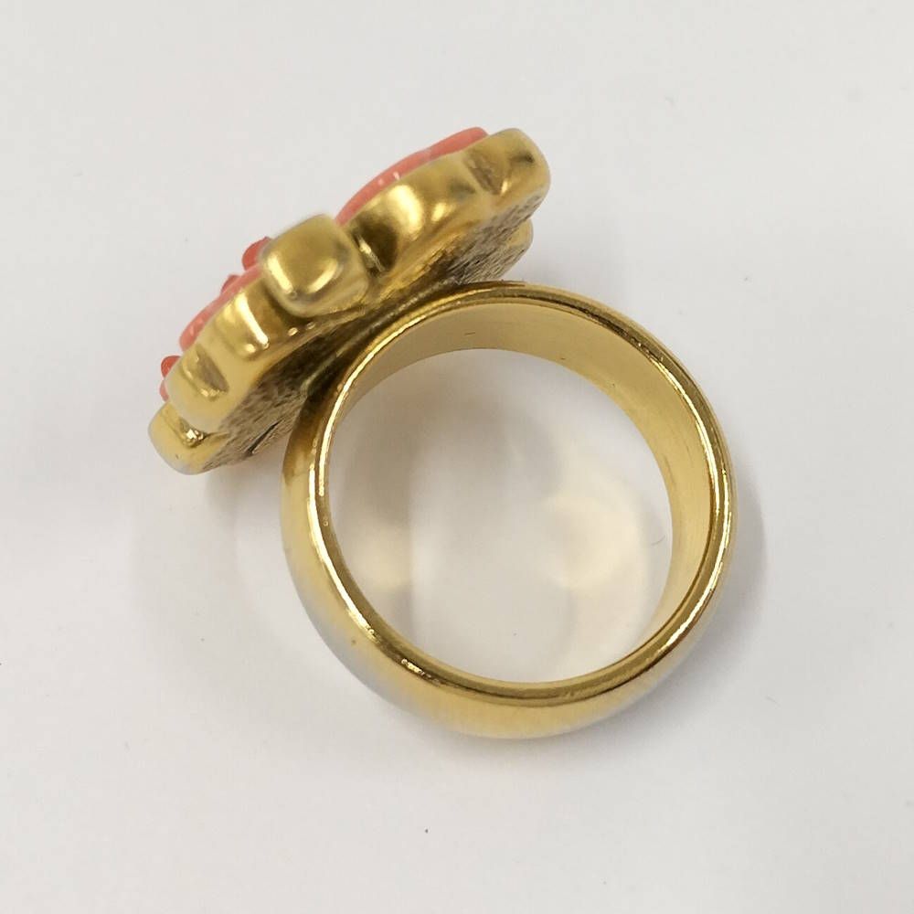 Chanel Ring CC Logo Four Leaf Clover Motif Plated Gold Pink — view 7