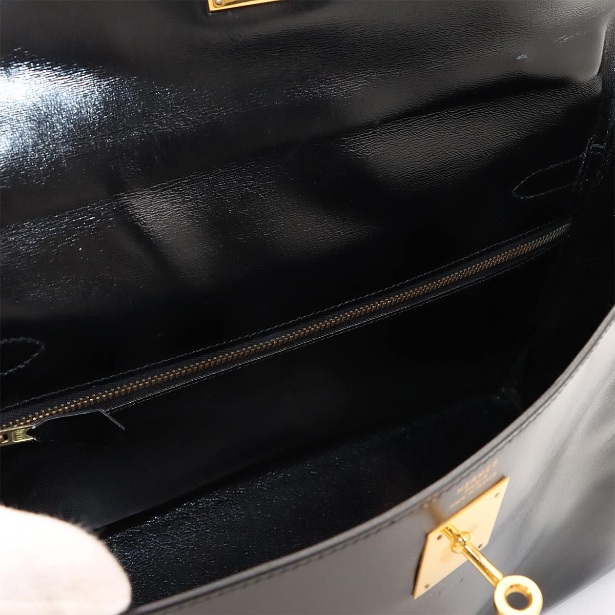 Hermes Kelly 32 Box Calf Black 2-Way Bag Retourne — view 8