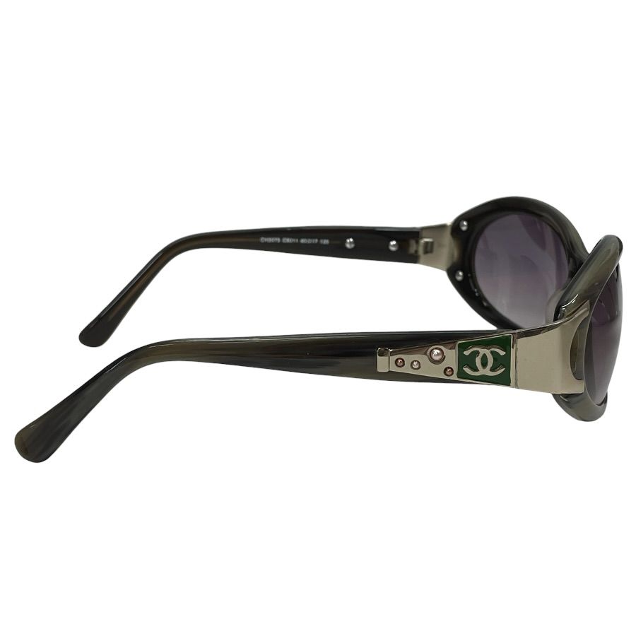 Chanel Sunglasses CC Logo Acetate Green Eyewear — view 3