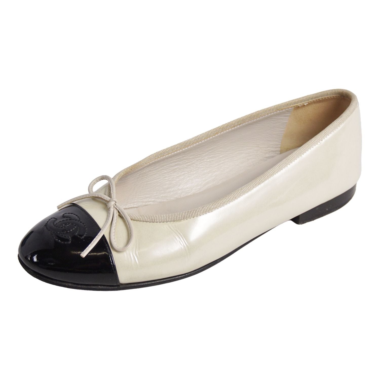 Chanel Pumps Ballerina Ribbon CC Logo Flat