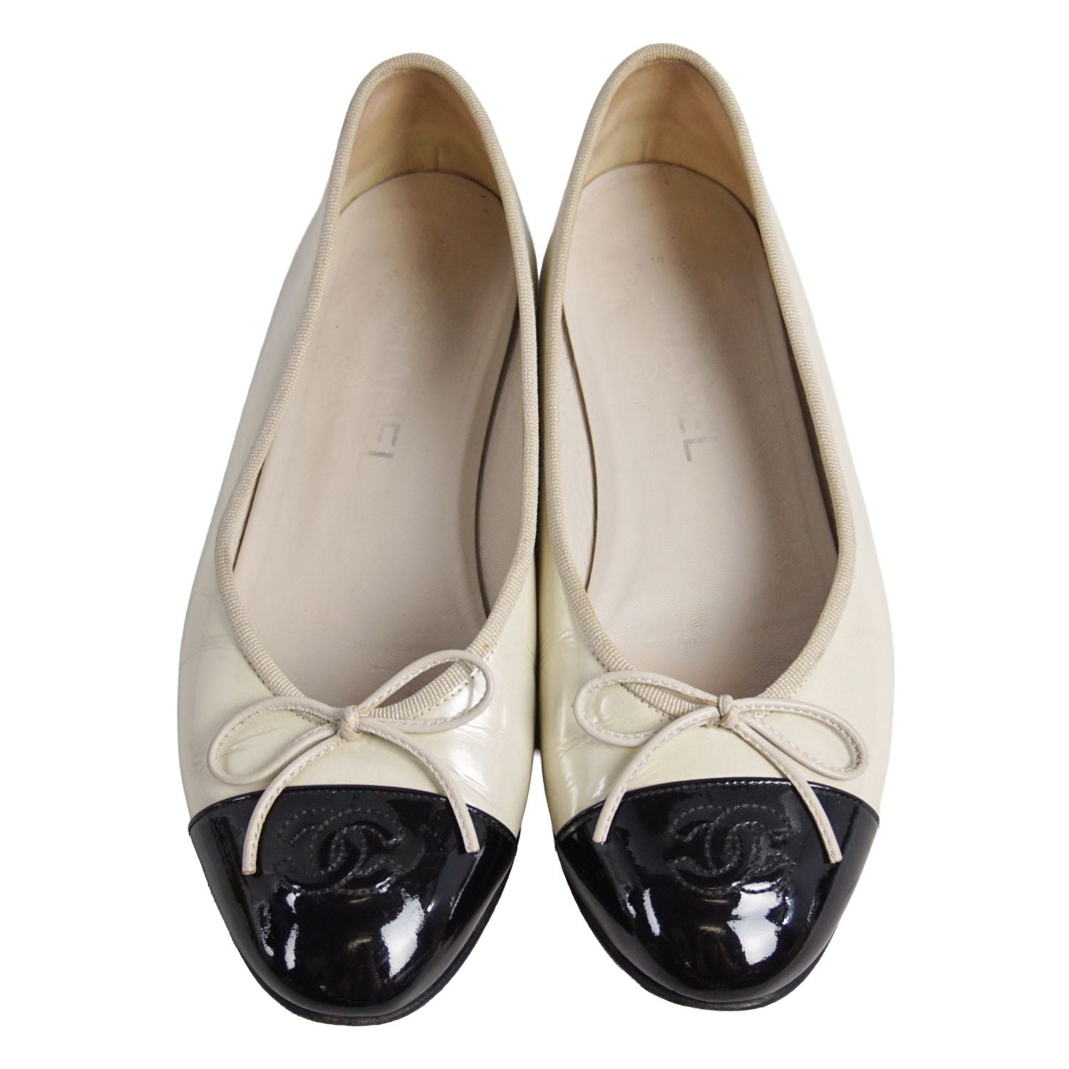 Chanel Pumps Ballerina Ribbon CC Logo Flat — view 4