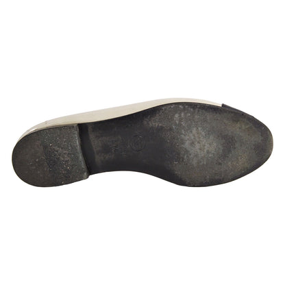 Chanel Pumps Ballerina Ribbon CC Logo Flat — view 8