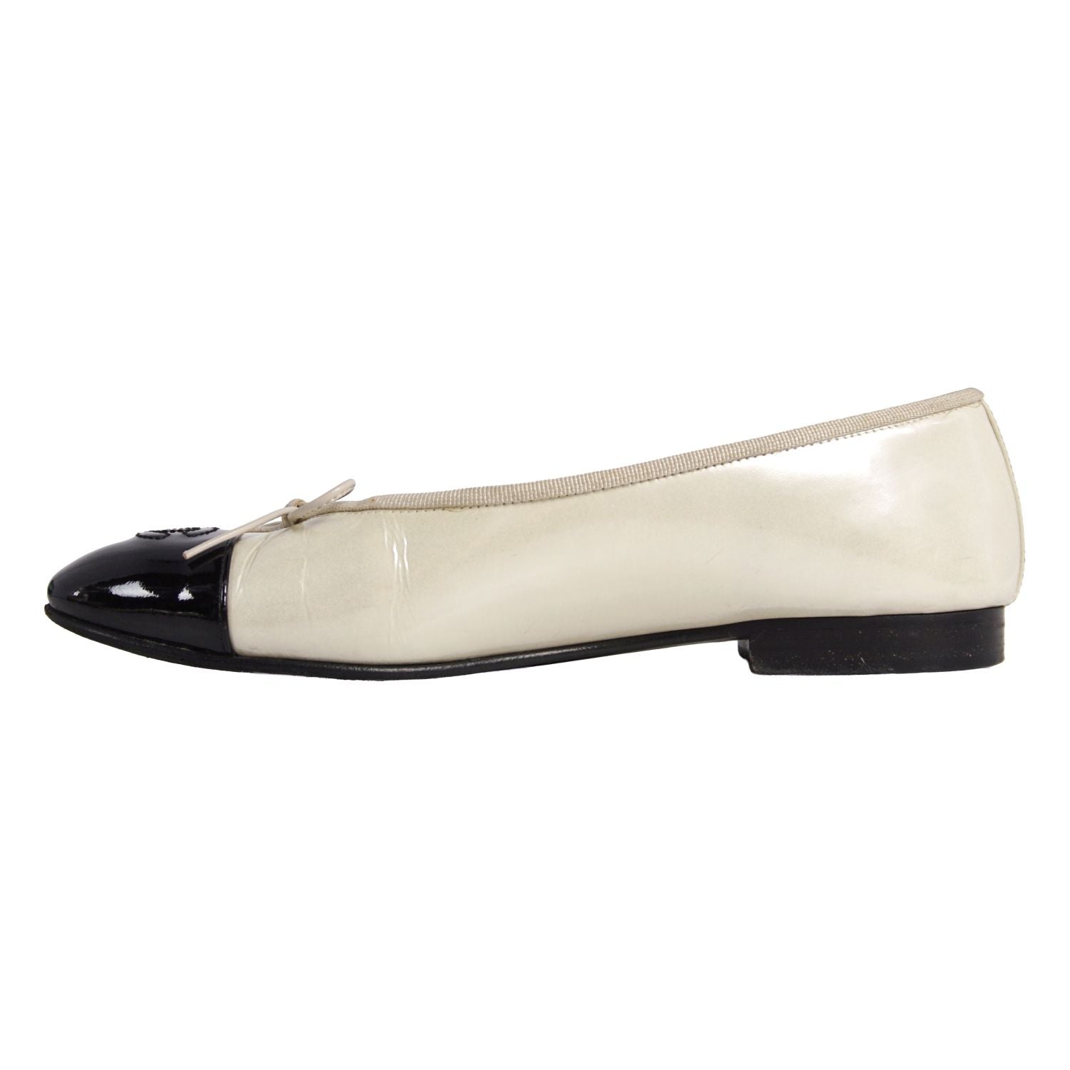 Chanel Pumps Ballerina Ribbon CC Logo Flat — view 7