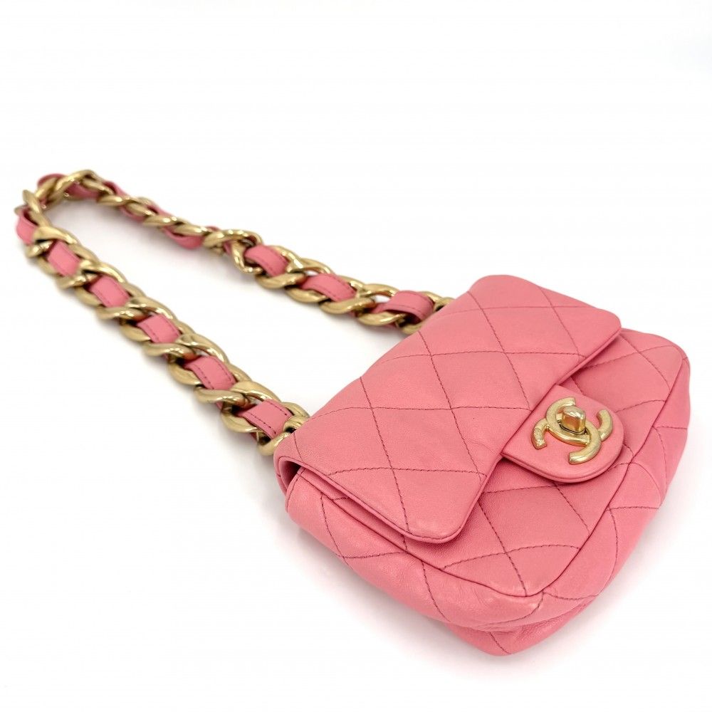 Chanel Big Shoulder Bag Mini Quilted Chain Turnlock Mini CC Logo Leather Pink — view 3