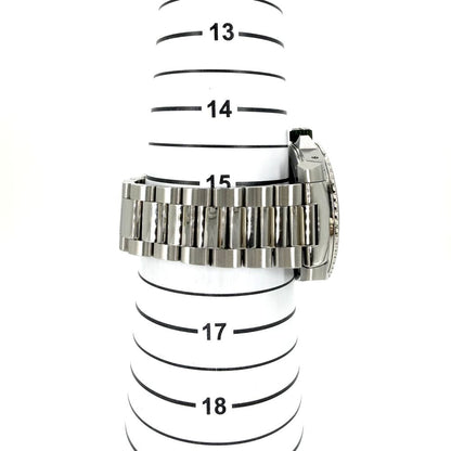 Gucci Watch Date Dive Quartz Green Dial Stainless Steel Silver — view 5