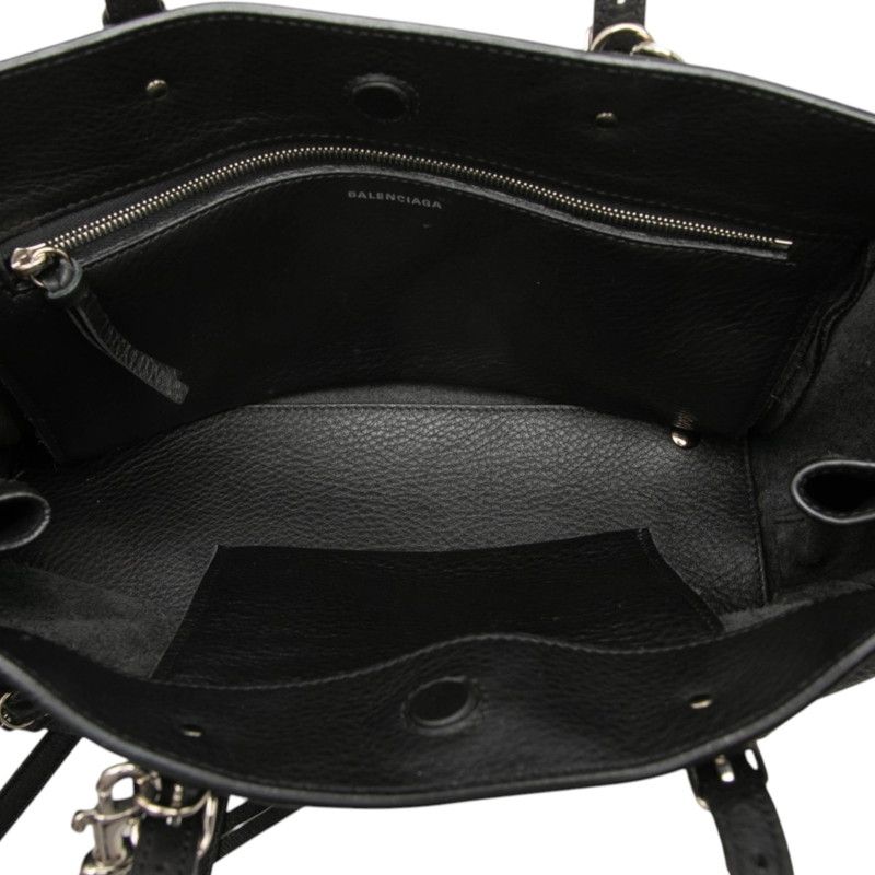 Balenciaga Paper A6 2-Way Shoulder Bag Black Leather — view 4