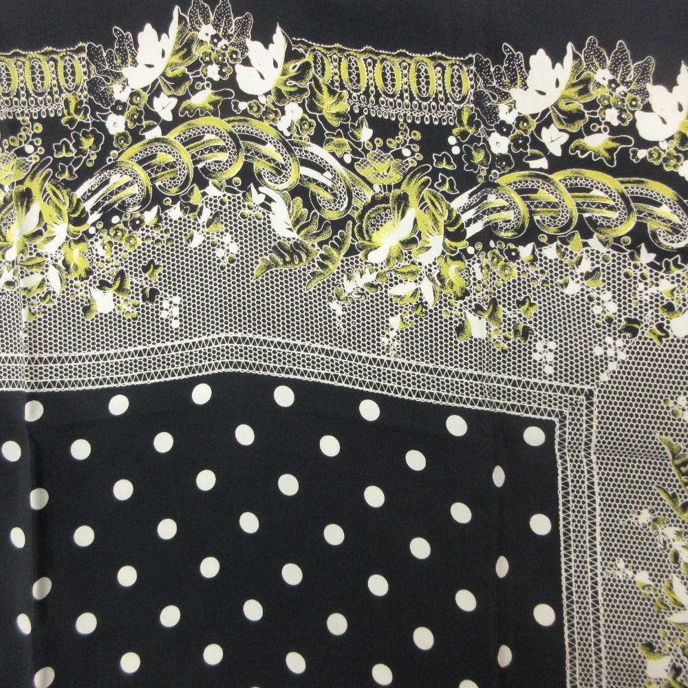 Versace Gianni Scarf Dot Pattern Black — view 3