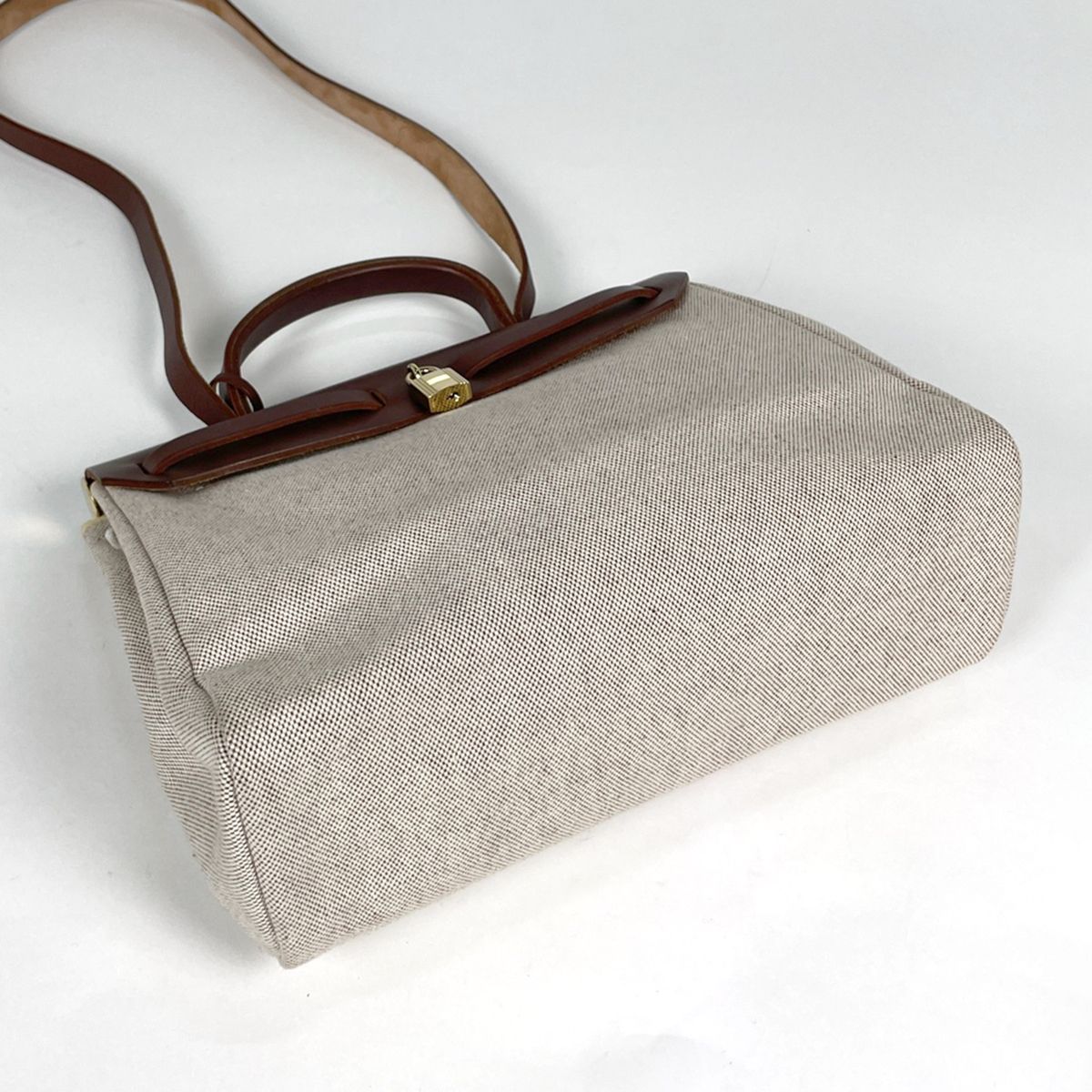 Hermes Herbag PM 2-Way Shoulder Bag Toile H Natural Brown — view 2