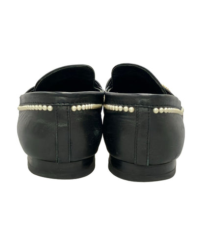 Chanel Loafers CC Logo Pearl — view 3