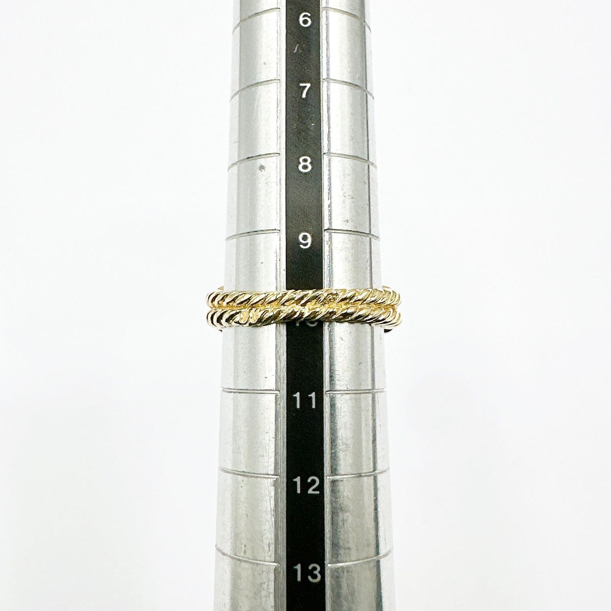 Van Cleef & Arpels Vintage Alhambra Onyx Diamond Yellow Gold Ring — view 7