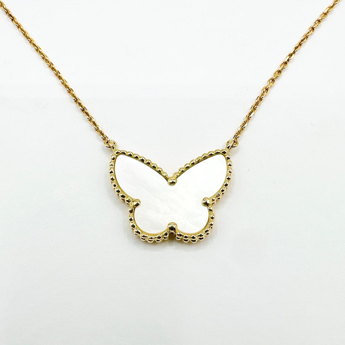 Van Cleef & Arpels Lucky Alhambra Papillon Mother of Pearl Yellow Gold Necklace — view 3