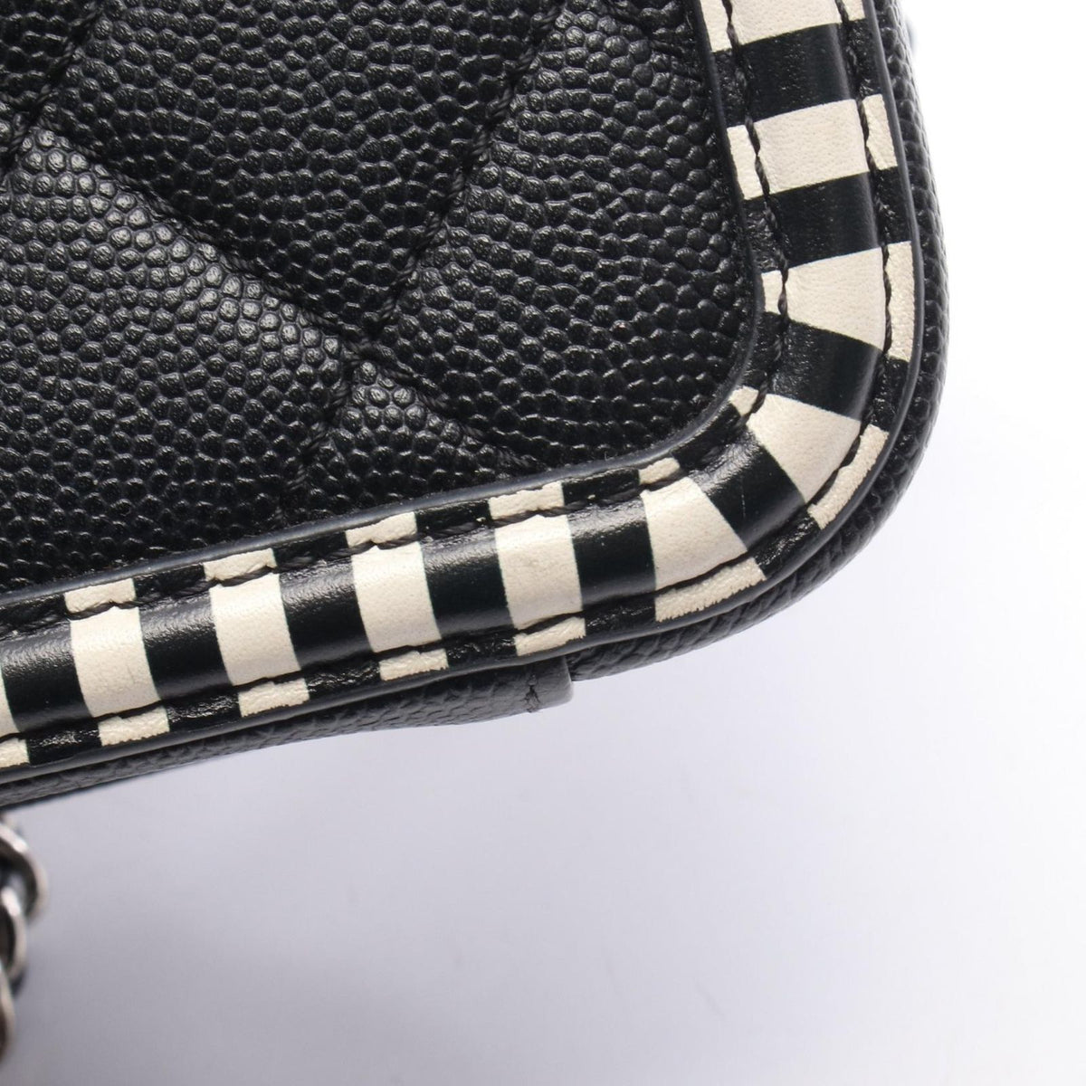 Chanel Shoulder Bag Small Vanity 2-Way Black Leather CC Filigree — view 8