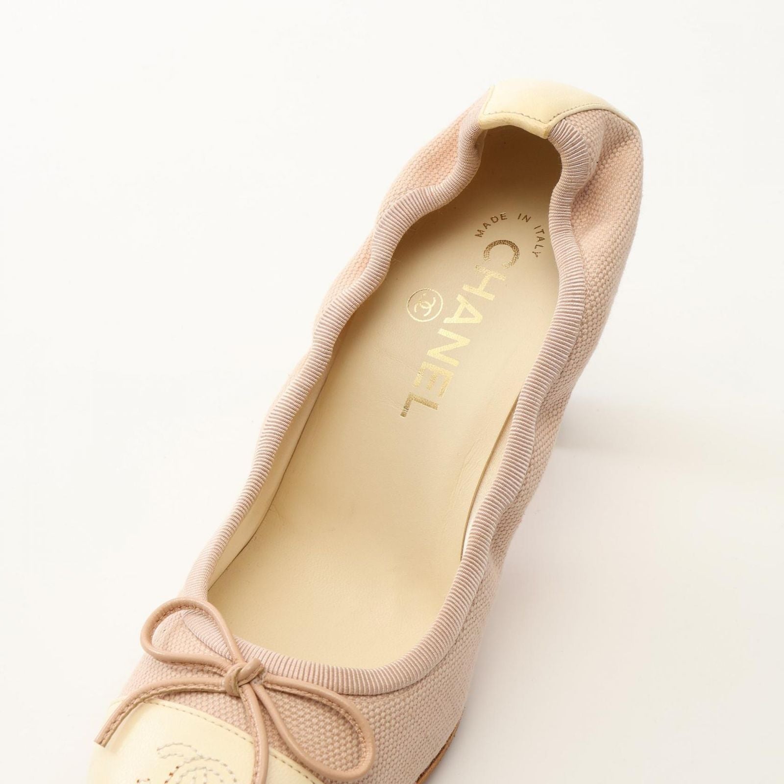 Chanel Pumps CC Logo Ribbon Pink Canvas Leather Heel — view 8