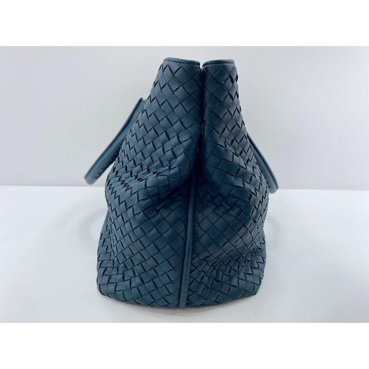 Bottega Veneta Handbag Intrecciato — view 4