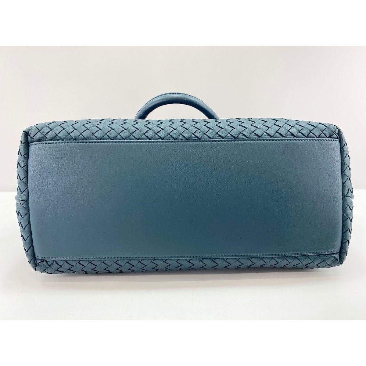 Bottega Veneta Handbag Intrecciato — view 6
