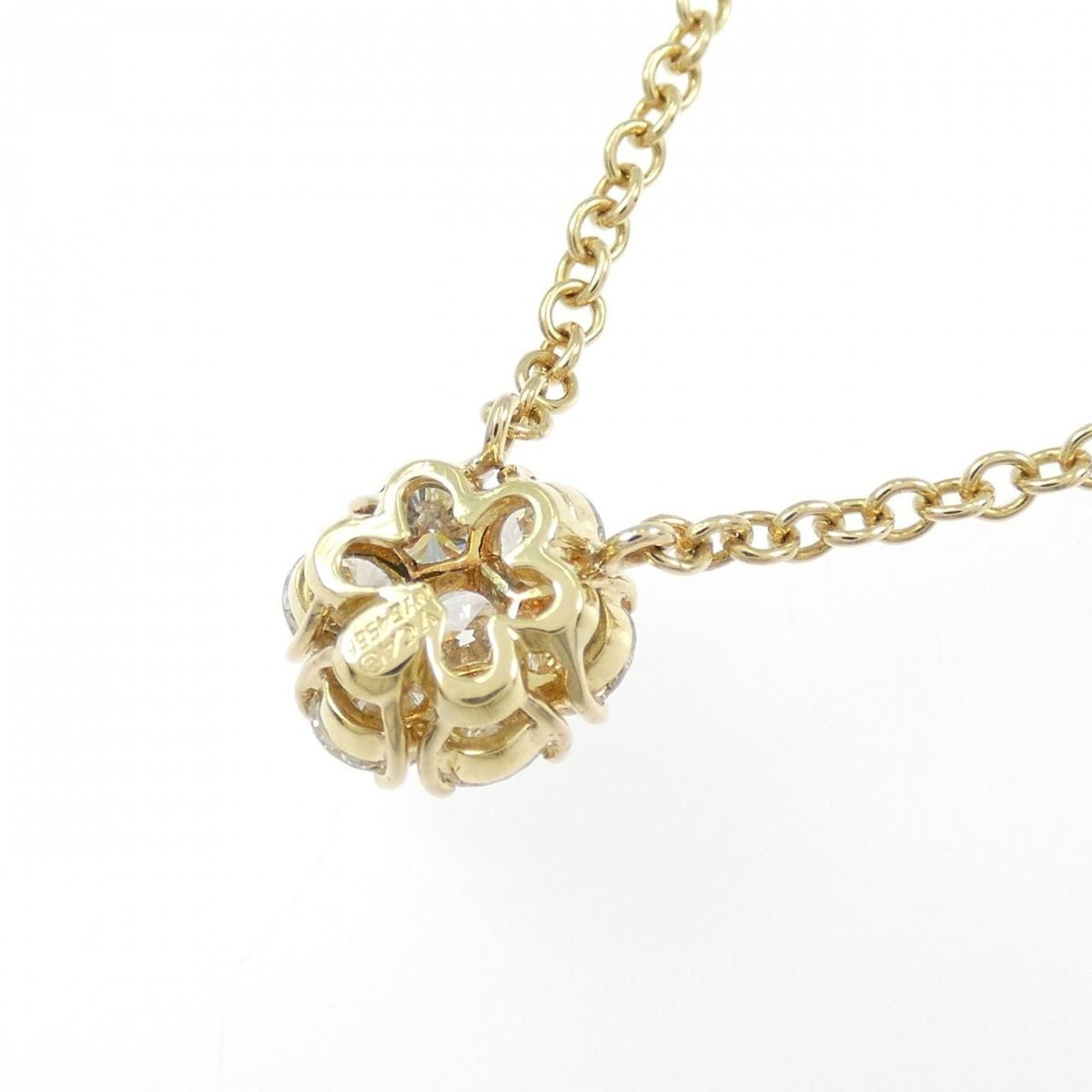 Van Cleef & Arpels Fleurette Necklace — view 4