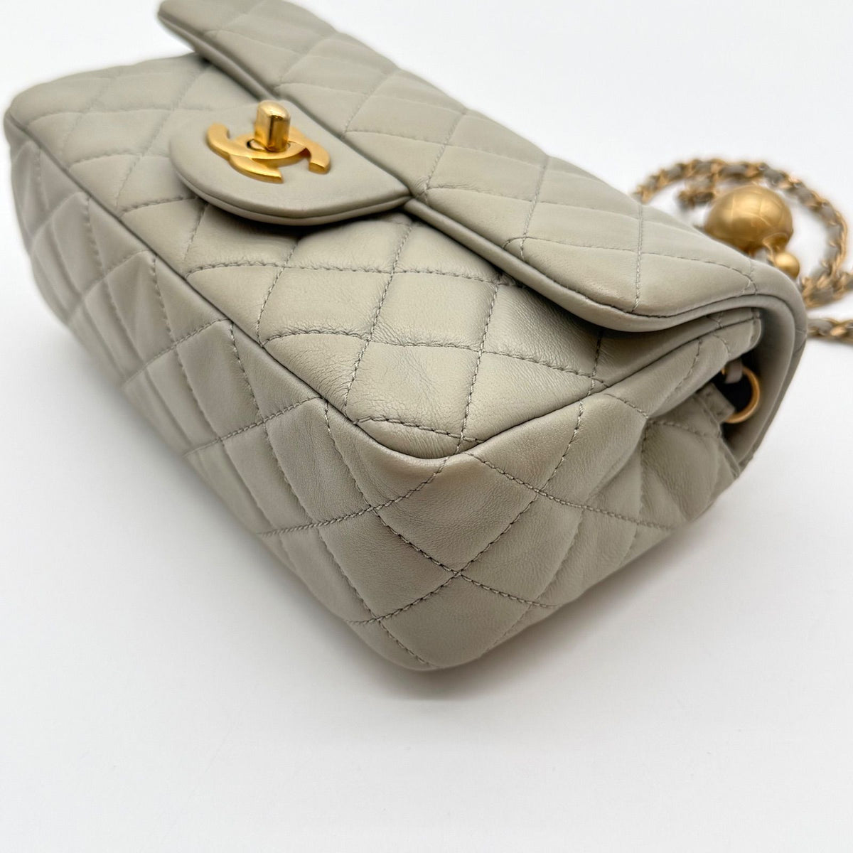 Chanel Mini Matelasse Quilted Lambskin Shoulder Bag Gray Plate — view 8