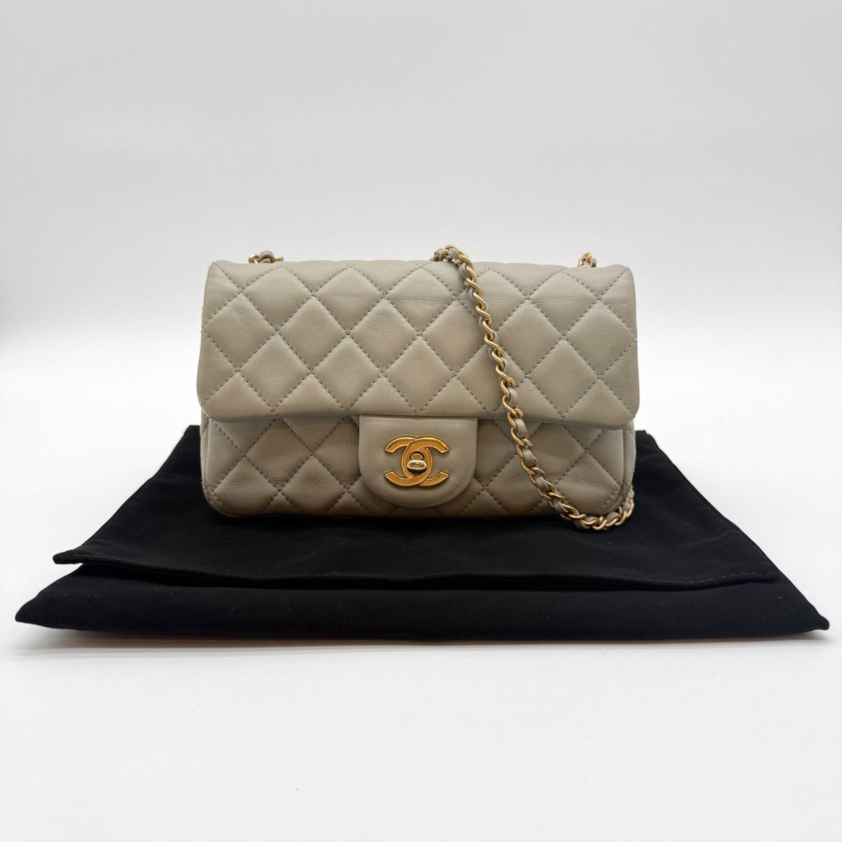 Chanel Mini Matelasse Quilted Lambskin Shoulder Bag Gray Plate
