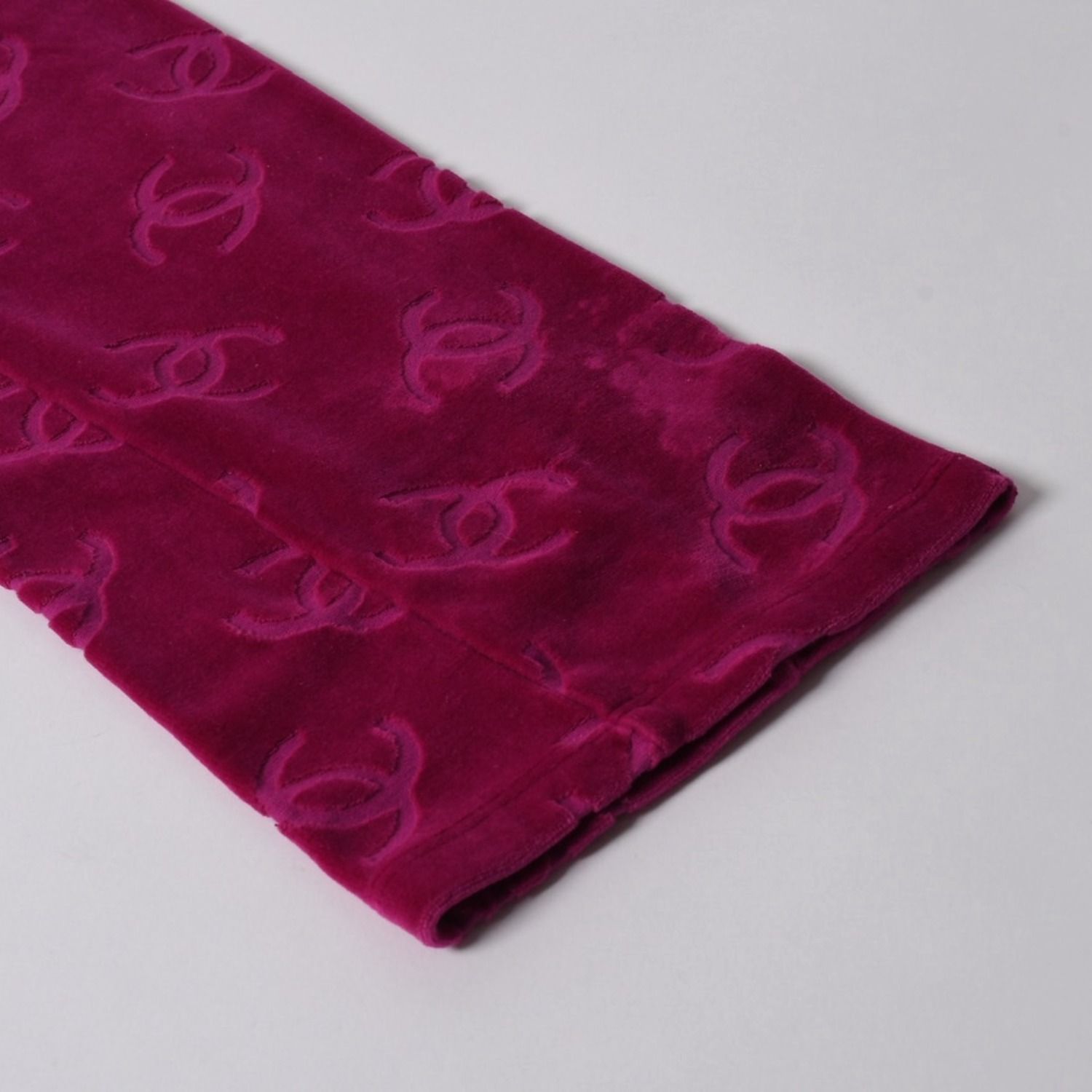 Chanel Vintage Velour Pants CC Logo Pink Archive Karl Lagerfeld — view 7
