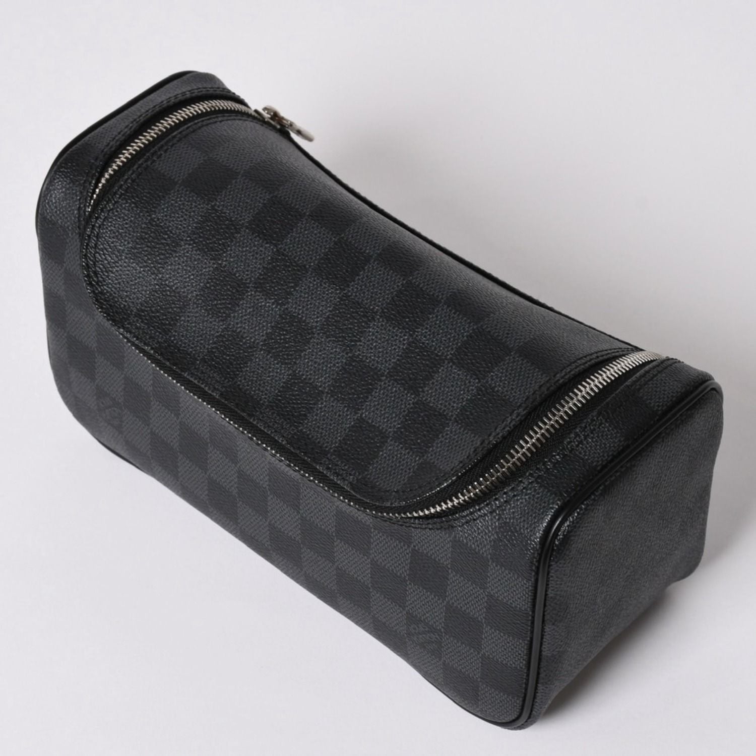 Louis Vuitton Damier Graphite Toilet Pouch Travel Bag Black — view 5
