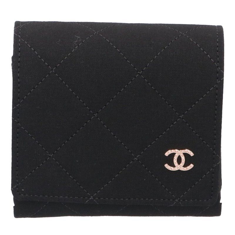 Chanel CC Logo Quilted Folding Sunglasses Eyewear — view 4