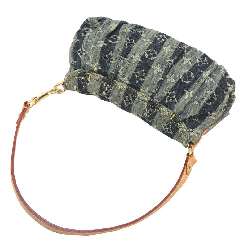 Louis Vuitton Shoulder Bag — view 4