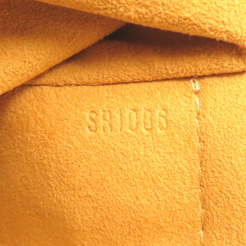 Louis Vuitton Shoulder Bag — view 8