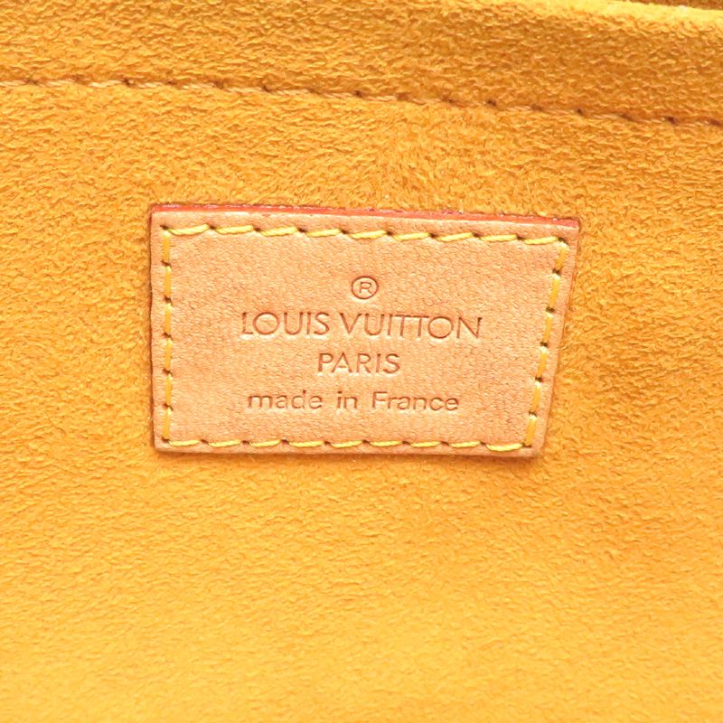 Louis Vuitton Shoulder Bag — view 7