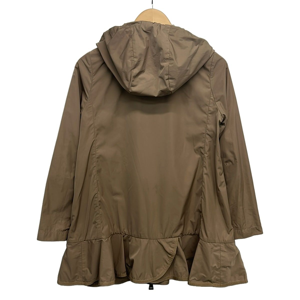 Moncler Coat 0 XS Chevaine Light Brown Long Sleeve Zip Up Hood Detachable — view 2