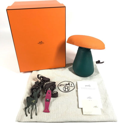 Hermes Object Paperweight Mushroom GM Leather Orange — view 7