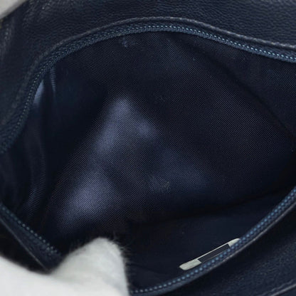 Chanel Shoulder Bag CC Logo Fringe Leather Navy — view 8