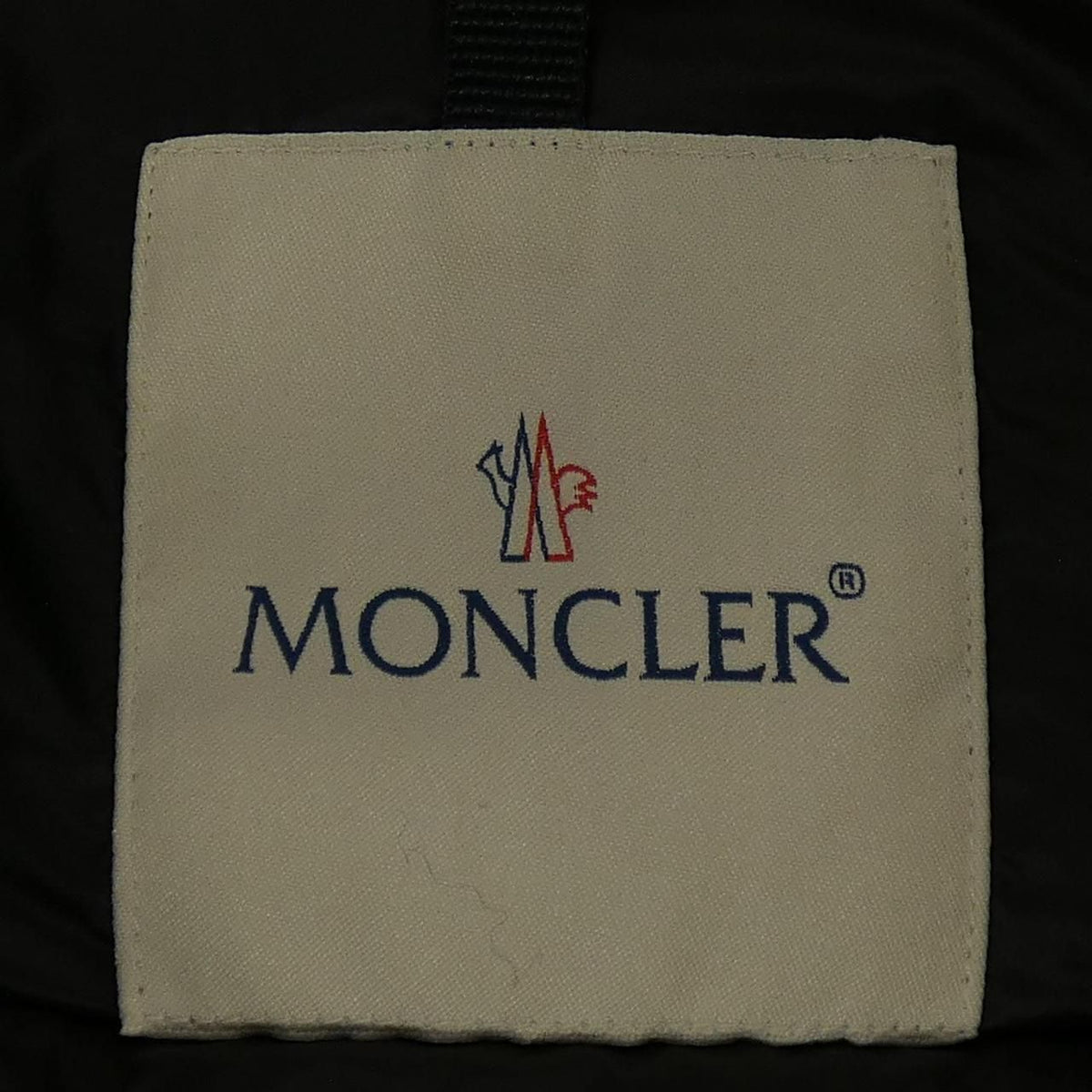 Moncler Leucate Down Jacket — view 5