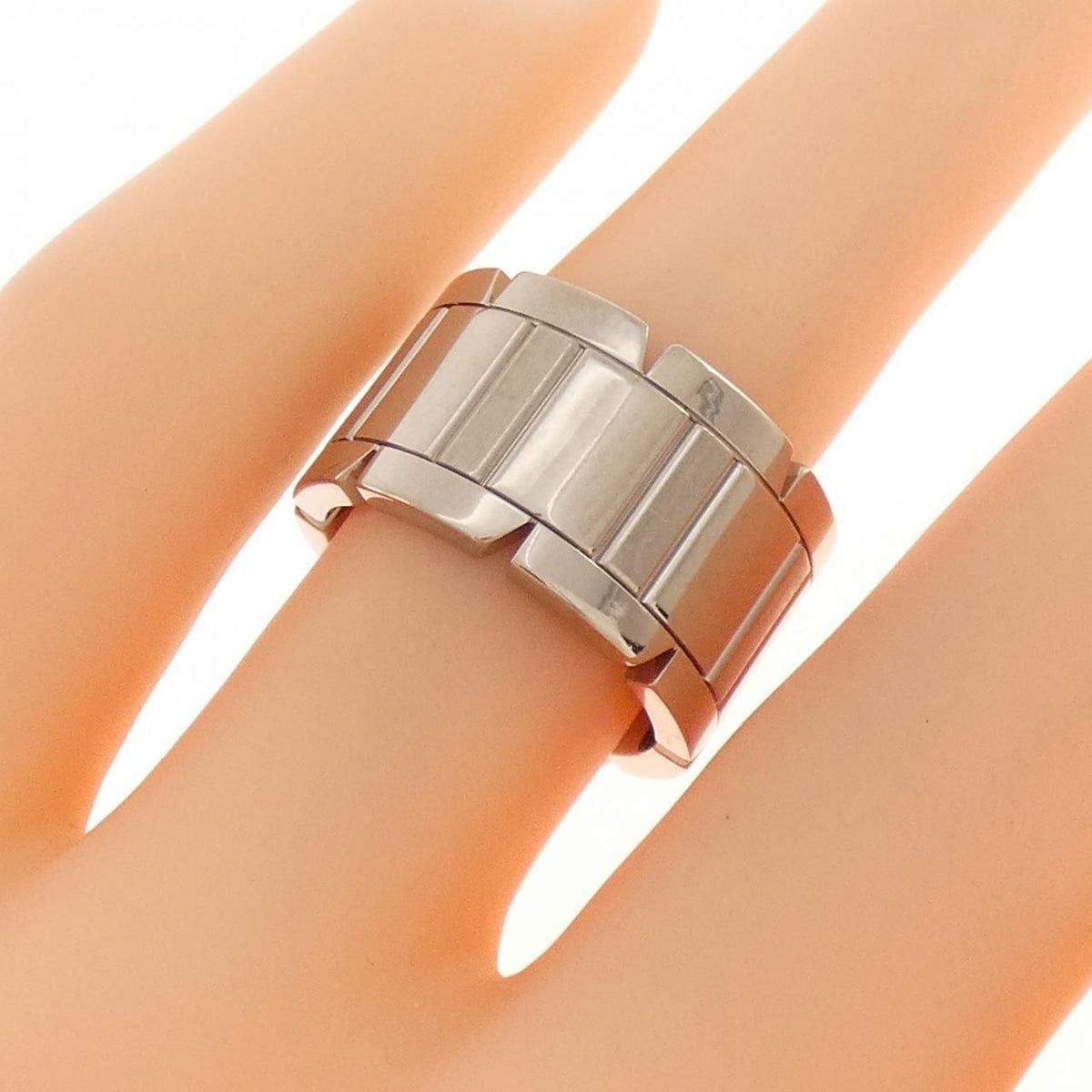 Cartier Tank Francaise Large Ring — view 4