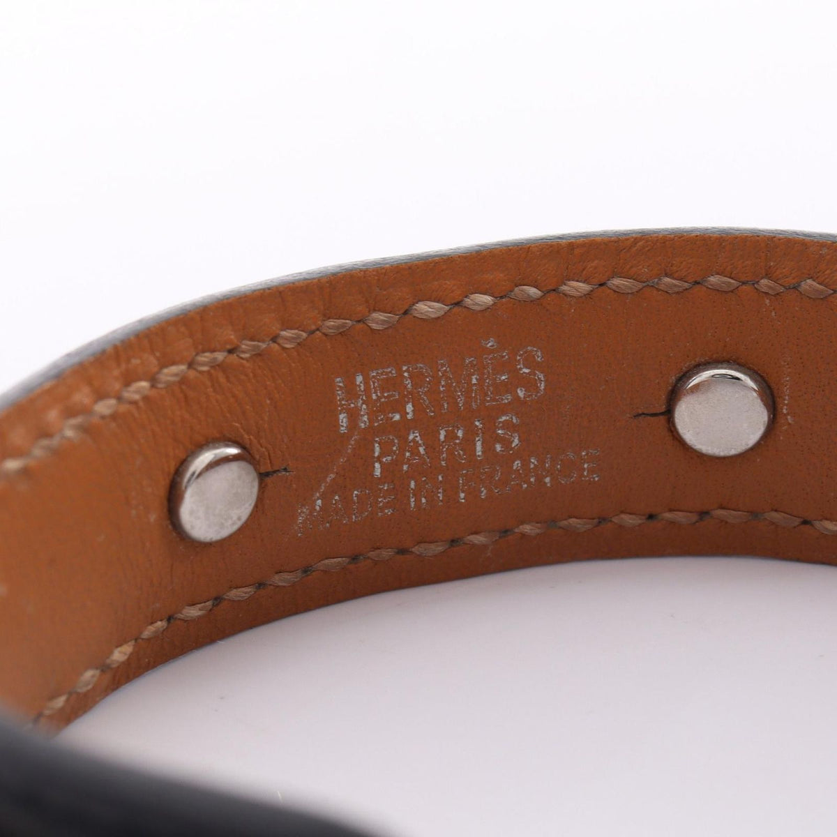 Hermes Bangle Agata Leather Bracelet — view 3