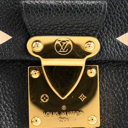 Louis Vuitton Shoulder Bag Favorite — view 7