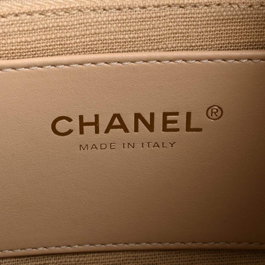 Chanel Handbag Shopping — view 6