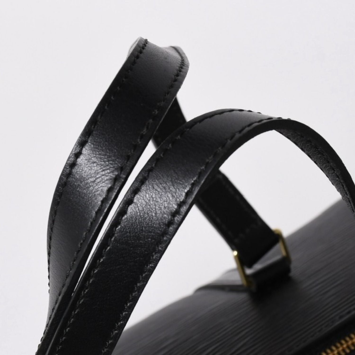 Louis Vuitton Epi Soufflot Shoulder Bag Black — view 4