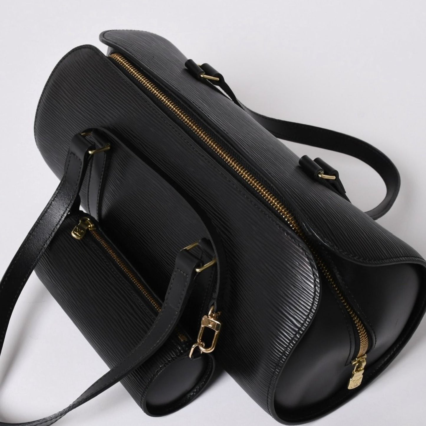 Louis Vuitton Epi Soufflot Shoulder Bag Black — view 5