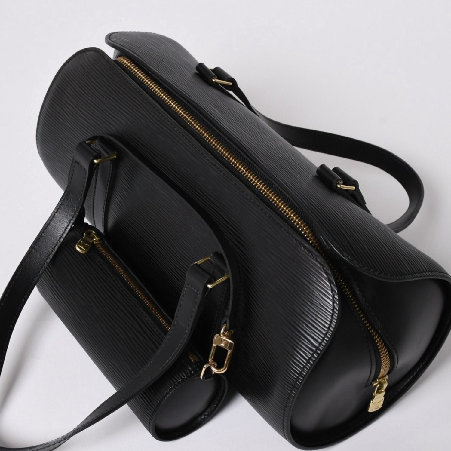 Louis Vuitton Epi Soufflot Shoulder Bag Black — view 5
