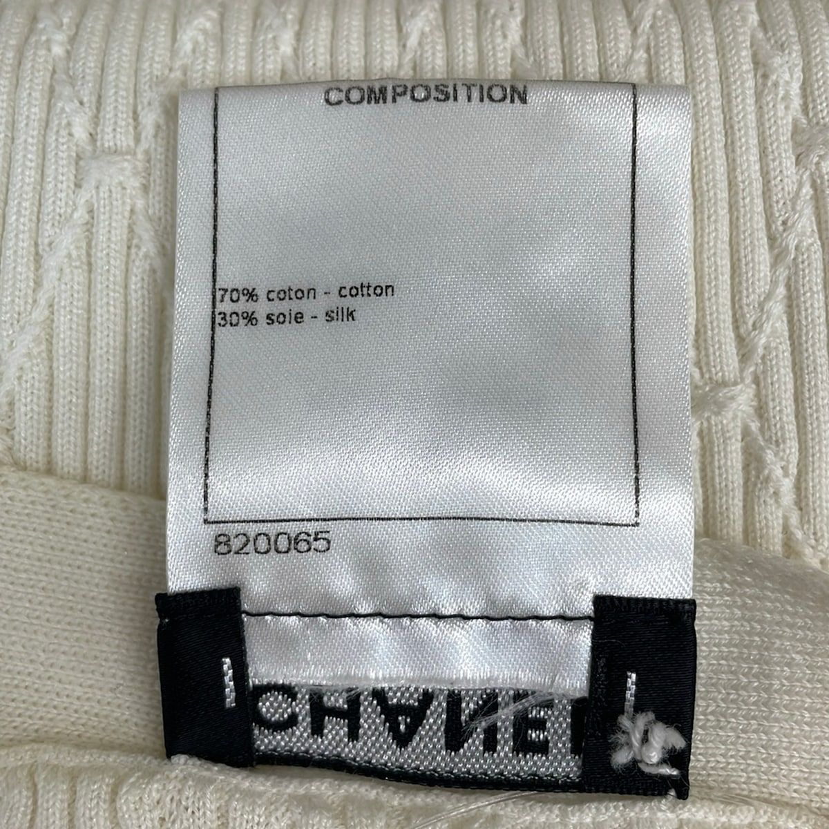Chanel Cardigan 34 S White Long Sleeve CC Logo Tag One Side Resewn — view 4